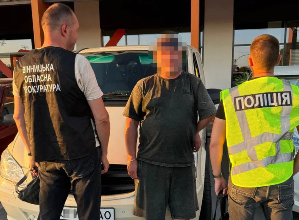 Схема за $8000: у Вінниці затримали організатора незаконного переправлення