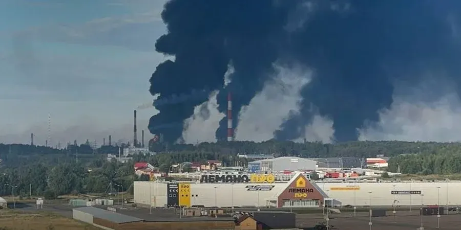 Удар по Ярославському НПЗ: що відомо про атаку на відстані 700 км
