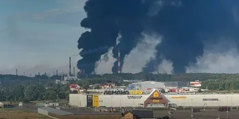 Удар по Ярославському НПЗ: що відомо про атаку на відстані 700 км