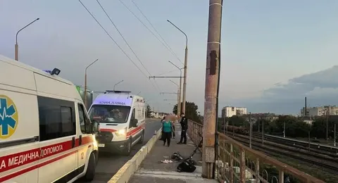 Смерть 13-річного підлітка на електросамокаті в Тернополі: що відомо і що це змі