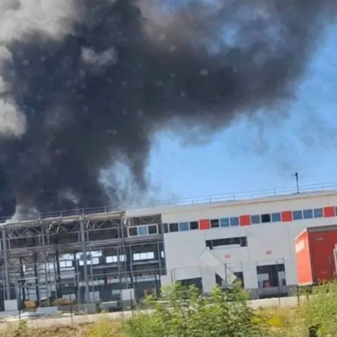 Удар по терміналу «Нової пошти» на Харківщині: загинув працівник