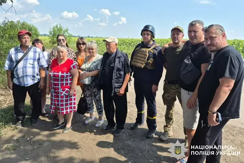 Понад 140 людей евакуювали «Білі Янголи» з Харківщини за серпень