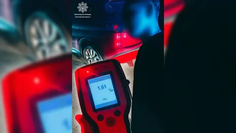 У Чернігові зупинили 20-річного водія без прав із 1,61 проміле алкоголю