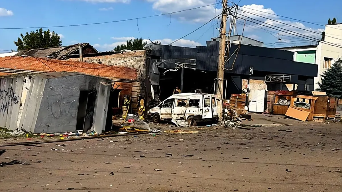 Удар по «Новій пошті» в Краматорську: загиблий і семеро поранених