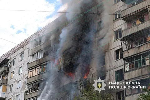 Через обстріли люди масово покидають Краматорськ і Слов'янськ