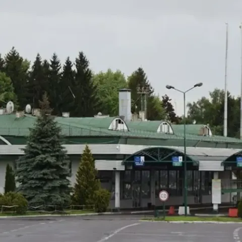 Пункти пропуску призупинятимуть роботу під час повітряних тривог — ДПСУ
