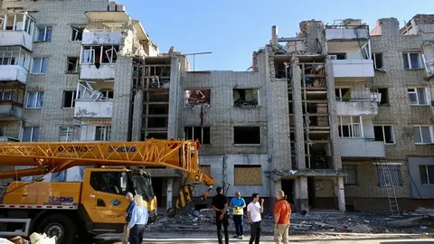 Львів: перші компенсації постраждалим від обстрілу 30 липня