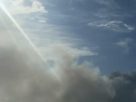 Вибухи у Дніпрі: атака безпілотників спричинила пожежу на складах