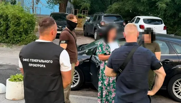 Офіцерку Генштабу затримали за хабар у 14 тисяч доларів за фіктивну інвалідність