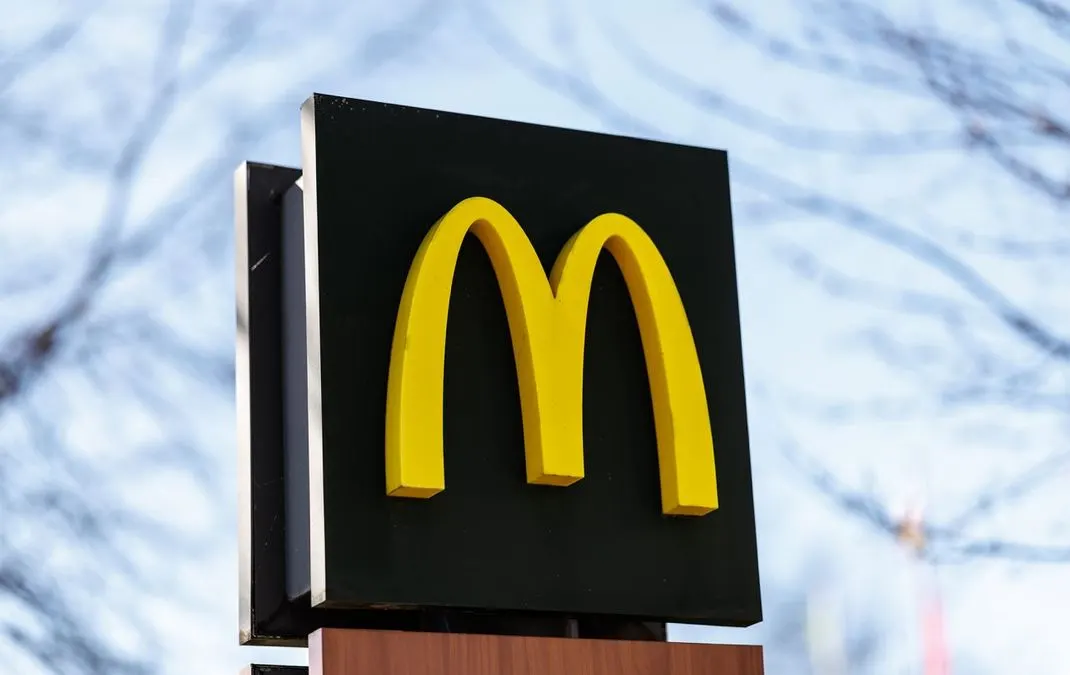McDonald's лишає чинний порядок роботи навіть за нових правил тривог
