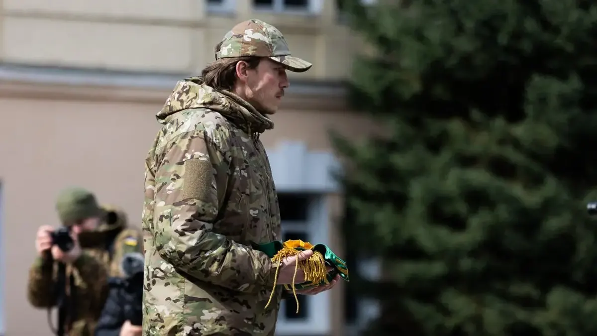 «Азов» попереджає: ворог може готувати «буферну зону» на Чернігівщині та Сумщині
