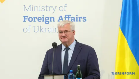 Сибіга відповів Лаврову: для „денацифікації“ Європи потрібна операція в РФ