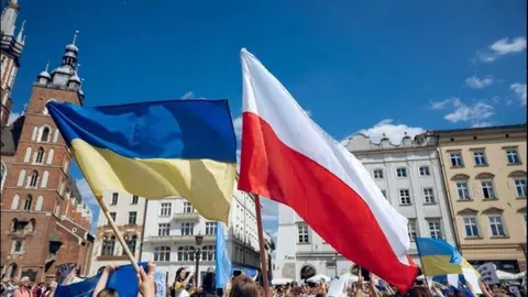 Опитування: поляки назвали головну причину неприязні до українців