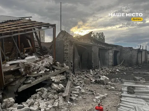 Атака на Дніпро: загиблий і троє поранених