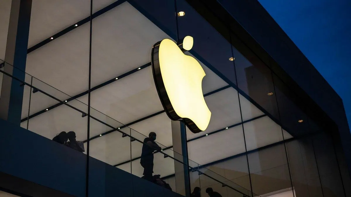 iPhone 20 Pro: що відомі про безрамковий екран і чому це важливо