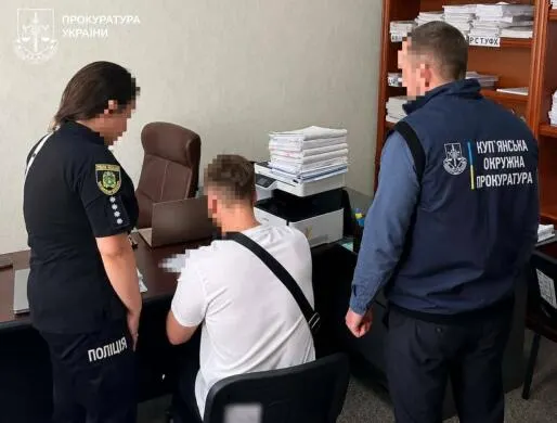 Член медичної комісії у Харкові приховав автівки дружини на 3,2 млн