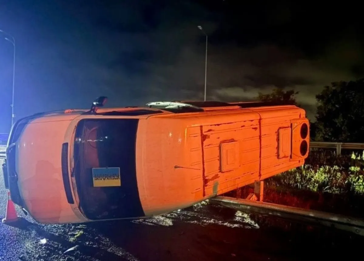 Нічна ДТП на трасі М-30 під Вінницею: що відомо про аварію маршрутки