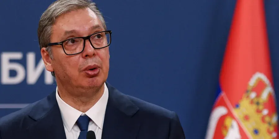 У Сербії запропонували змінити конституцію, щоб Вучич зміг балотуватися знову