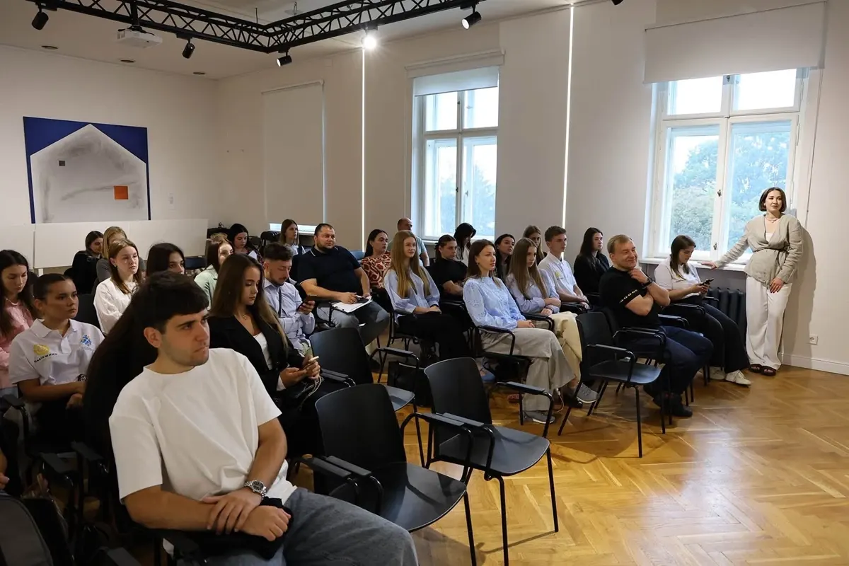 73 громади Львівщини: молодь вчитимуть впливати на обласні рішення
