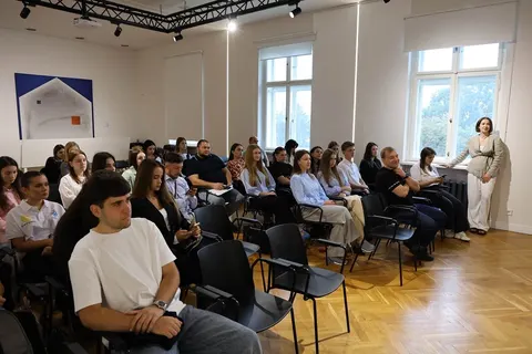 73 громади Львівщини: молодь вчитимуть впливати на обласні рішення