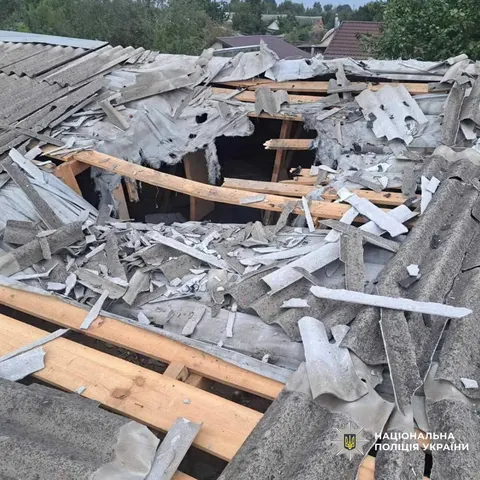 Атаки на Харківщині: п'ятеро постраждалих і руйнування в чотирьох районах