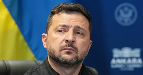 Постійний терор: Зеленський про нову тактику РФ і відповідь України